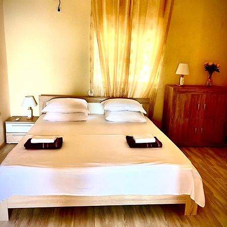 Holiday Home Viko Sutomore Exterior foto