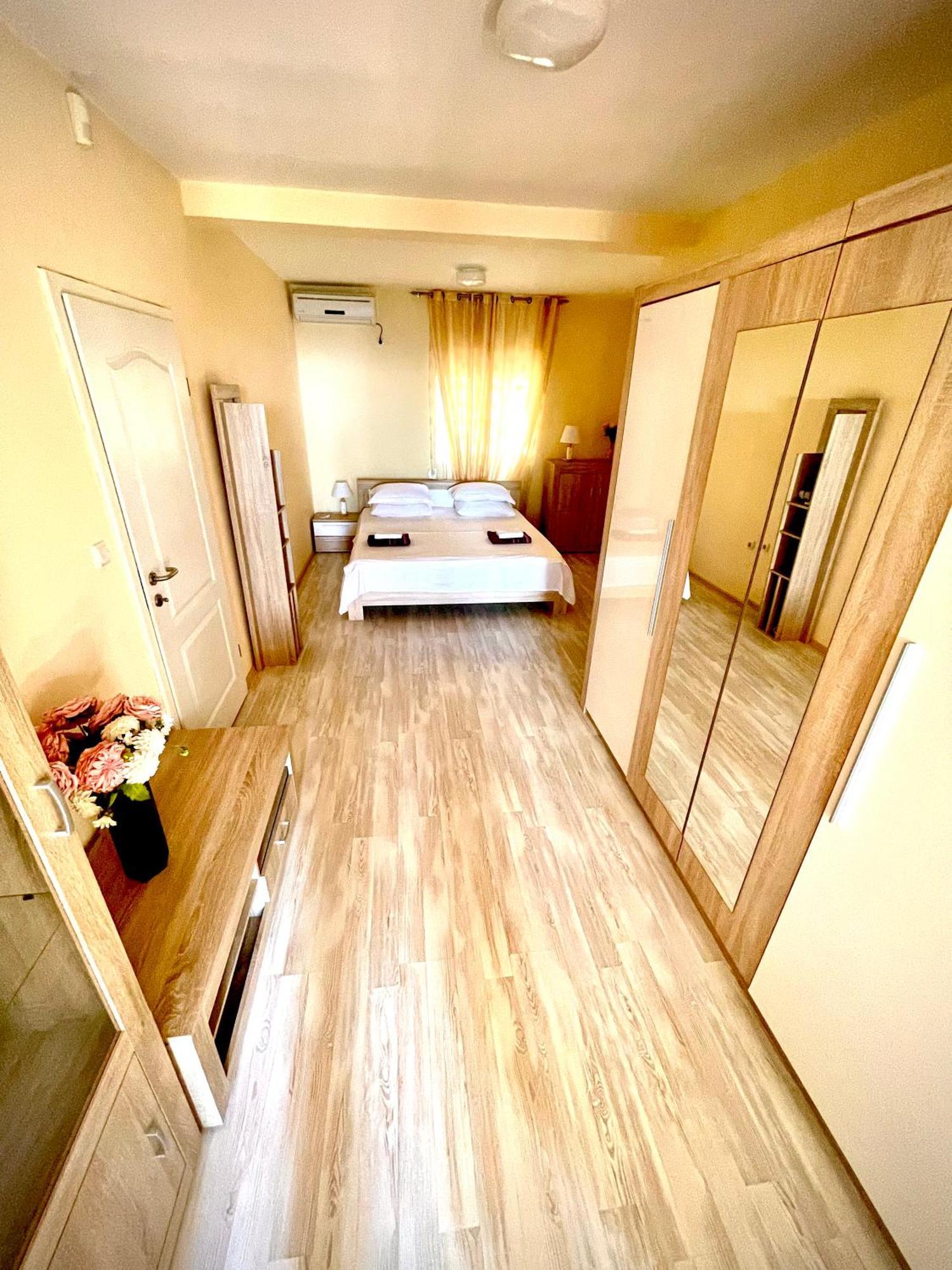 Holiday Home Viko Sutomore Exterior foto